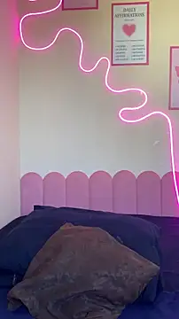 Snapshot of Mirellysbs1 chatting on November 30, 8:13 pm Mirellysbs1 online show from November 30, 8:13 pm