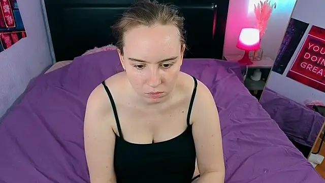 Lika 0ne online show from May 26, 12:34 pm