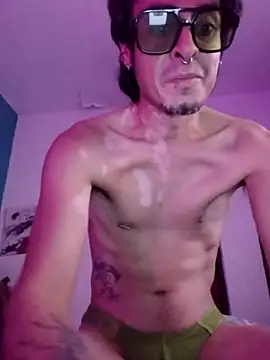 Chris MaVe  online show from March 9, 10:19 am