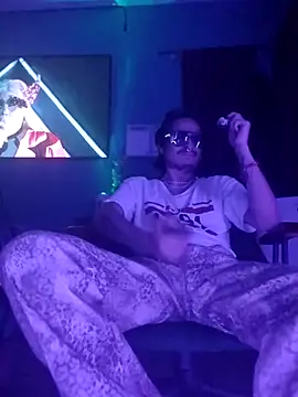 Chris MaVe  online show from March 23, 5:33 am