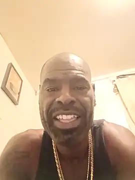 Snapshot of birdg chatting on November 5, 7:03 pm birdg online show from November 5, 7:03 pm