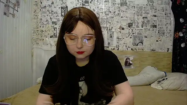 Snapshot of Hokage_ll chatting on February 15, 5:28 pm Hokage ll online show from February 15, 5:28 pm