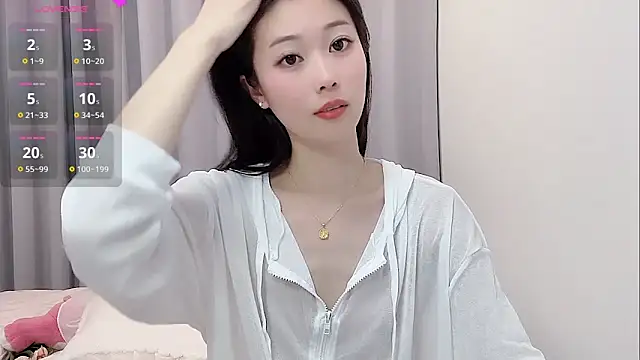 Snapshot of yunyun121 chatting on February 24, 12:16 pm yunyun121 online show from February 24, 12:16 pm