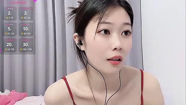 Snapshot of yunyun121 chatting on March 19, 1:29 pm yunyun121 online show from March 19, 1:29 pm