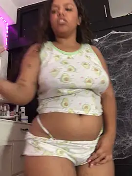 Snapshot of Anitta_bell chatting on October 22, 1:06 am Anitta bell online show from October 22, 1:06 am