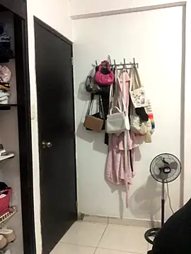 Snapshot of Anitta_bell chatting on November 2, 10:01 pm Anitta bell online show from November 2, 10:01 pm