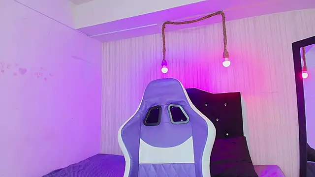 nicky angel1 online show from November 7, 6:41 pm