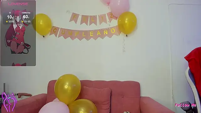 Snapshot of nicky_angel1 chatting on May 28, 7:11 pm nicky angel1 online show from May 28, 7:11 pm