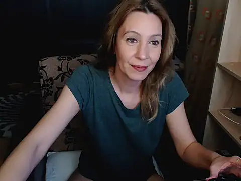 hannaha online show from February 28, 8:43 pm