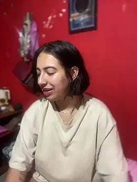 Snapshot of Scarlett-LS chatting on December 14, 10:36 pm Scarlett-LS online show from December 14, 10:36 pm