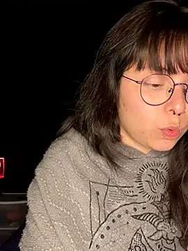 Solo yoss online show from October 17, 6:05 am