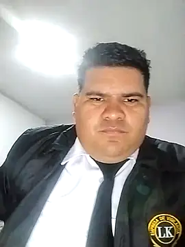 Snapshot of oscarshow24 chatting on March 1, 11:37 pm oscarshow24 online show from March 1, 11:37 pm