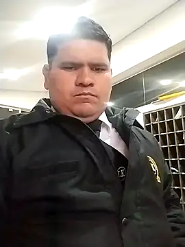 Snapshot of oscarshow24 chatting on March 4, 3:11 am oscarshow24 online show from March 4, 3:11 am