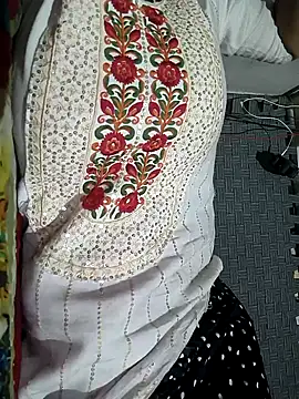 lovely----bhabhi online show from December 20, 1:07 pm