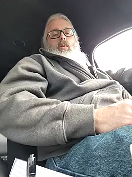 Snapshot of HardSteele97 chatting on March 4, 6:47 pm HardSteele97 online show from March 4, 6:47 pm