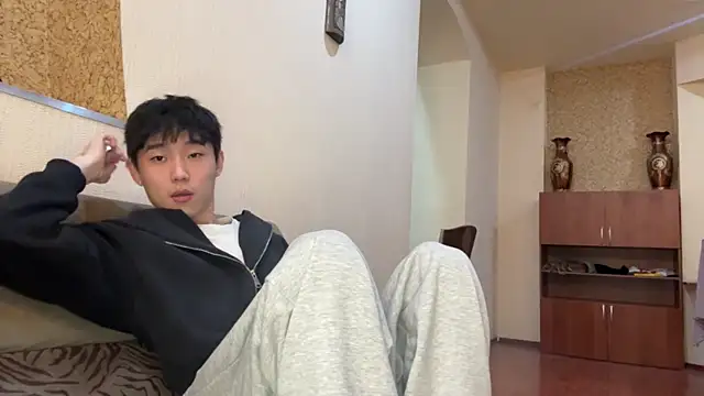 Brian Stars online show from March 10, 7:41 pm