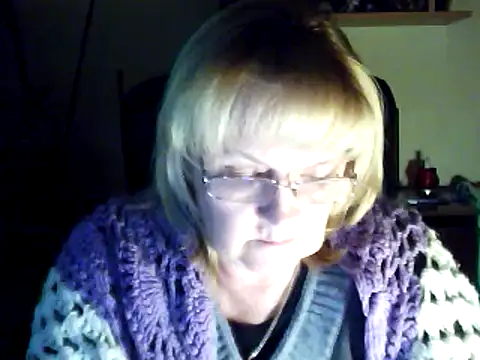 Snapshot of Violet5364 chatting on February 21, 6:04 pm Violet5364 online show from February 21, 6:04 pm