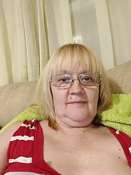 Snapshot of Violet5364 chatting on November 30, 7:40 pm Violet5364 online show from November 30, 7:40 pm