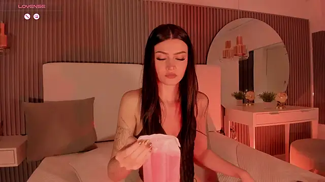 Giselle royy online show from November 5, 5:02 pm