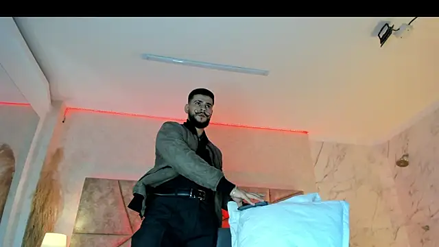 DickGriffith  online show from January 18, 12:20 pm