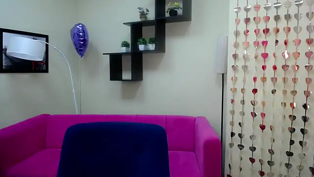 Snapshot of babysue89 chatting on March 3, 8:38 am babysue89 online show from March 3, 8:38 am