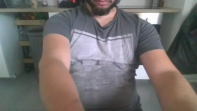 Snapshot of nxnd3525 chatting on December 16, 11:59 am nxnd3525 online show from December 16, 11:59 am