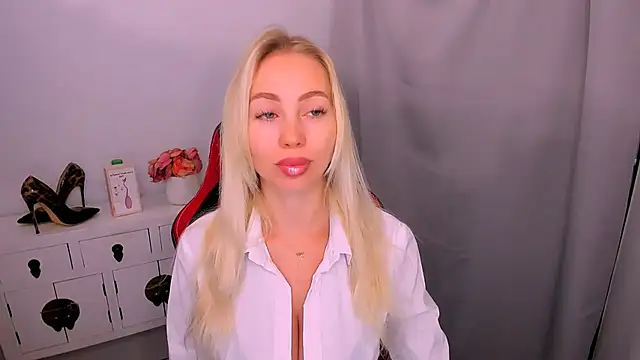 MargaritaRose online show from July 5, 5:03 am