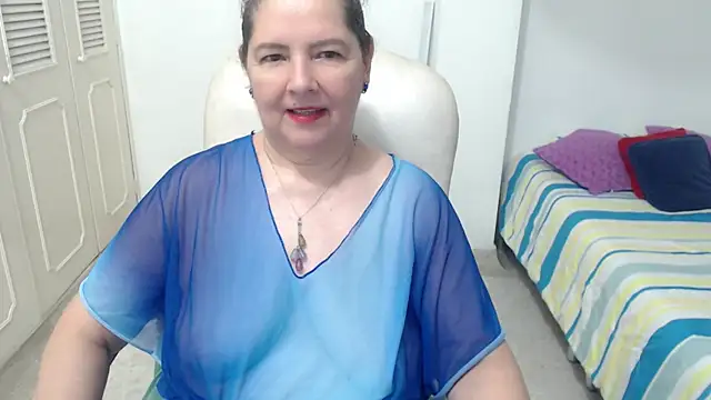 leonela 69 online show from May 15, 10:39 pm
