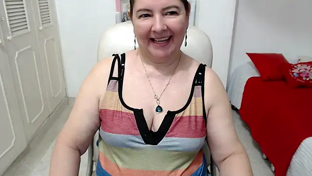 leonela 69 online show from June 15, 2:36 am