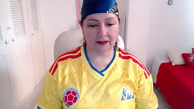 leonela 69 online show from June 17, 8:32 pm