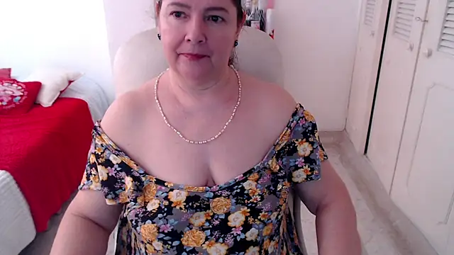 leonela 69 online show from June 28, 2:01 pm