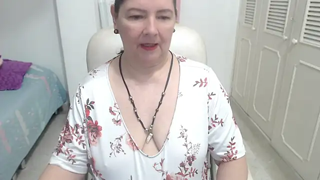 leonela 69 online show from July 14, 11:43 pm