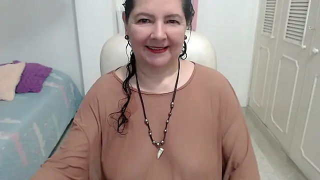 leonela 69 online show from July 19, 12:14 am