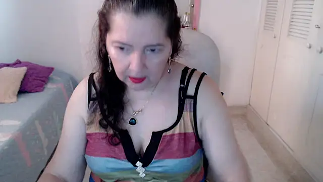 leonela 69 online show from July 24, 10:08 pm