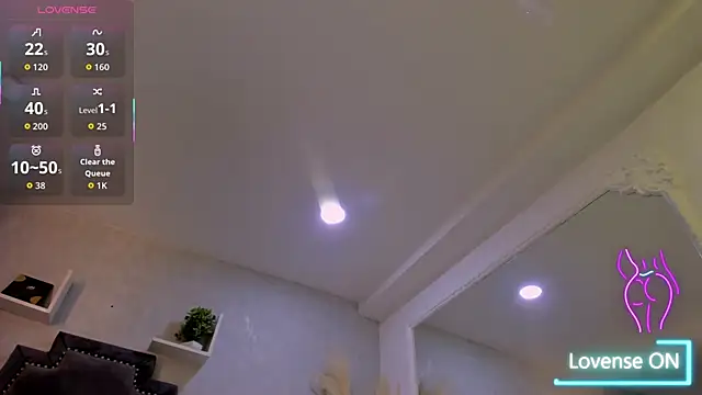 EmiliaRose  online show from January 18, 8:34 pm