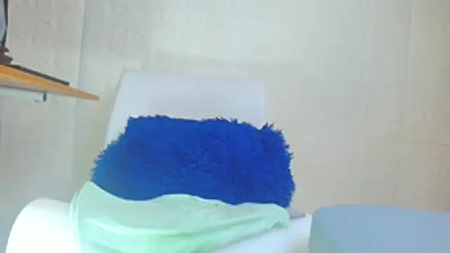 Snapshot of Sweetieanalxxx chatting on March 3, 2:56 pm Sweetieanalxxx online show from March 3, 2:56 pm