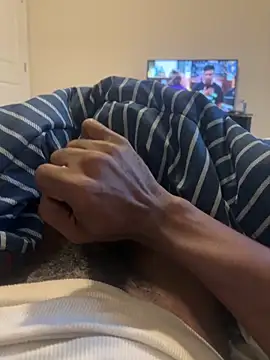 Snapshot of bigdbandit954 chatting on September 21, 12:07 pm bigdbandit954 online show from September 21, 12:07 pm