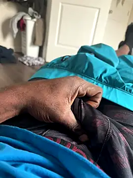 Snapshot of bigdbandit954 chatting on October 19, 2:50 pm bigdbandit954 online show from October 19, 2:50 pm