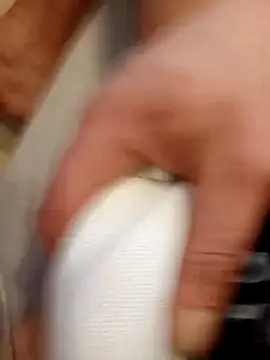 flo000031 online show from March 3, 2:01 pm