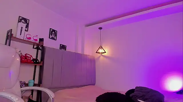 Miller Vanessa  online show from September 9, 1:38 am