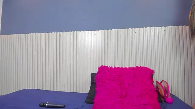 Snapshot of Aida-nicolle chatting on September 10, 10:04 am Aida-nicolle online show from September 10, 10:04 am
