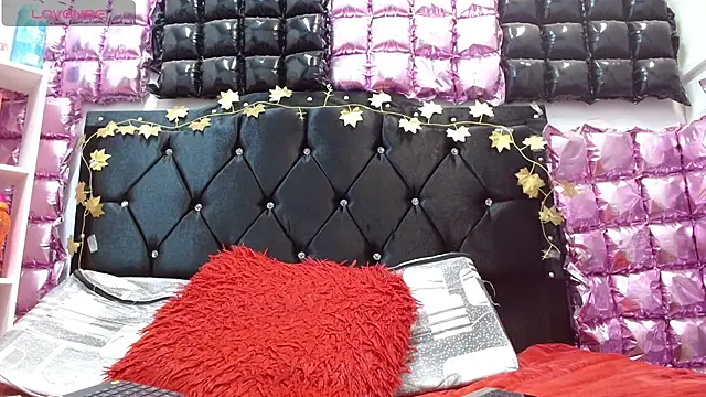 Snapshot of poisondost_hot chatting on October 22, 2:17 pm poisondost hot online show from October 22, 2:17 pm