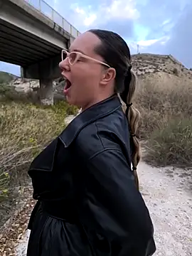 Mona Plus online show from October 6, 6:33 am