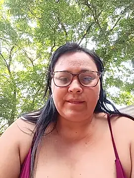 promiscuous-indecent-momm online show from January 9, 3:15 pm