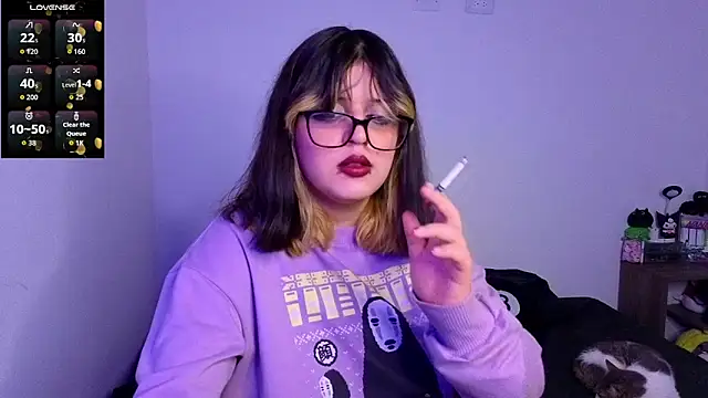 Snapshot of scarleth_shadow chatting on October 10, 9:36 pm scarleth shadow online show from October 10, 9:36 pm