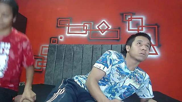 Snapshot of manuel_rey chatting on March 20, 11:56 pm manuel rey online show from March 20, 11:56 pm