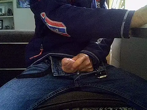 createur34 online show from September 26, 2:10 pm