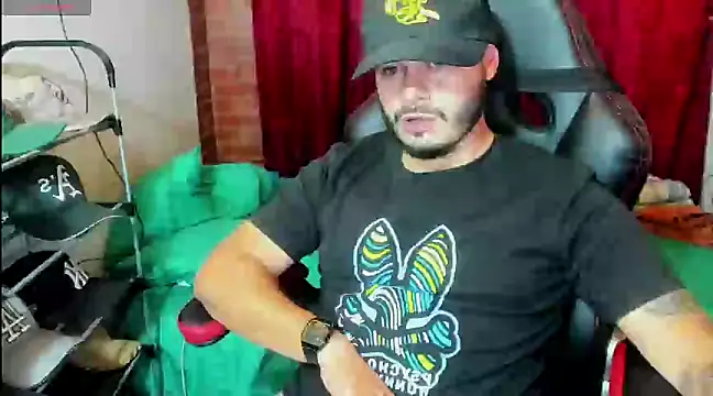 ragnar lothbrok777 online show from March 6, 5:46 am