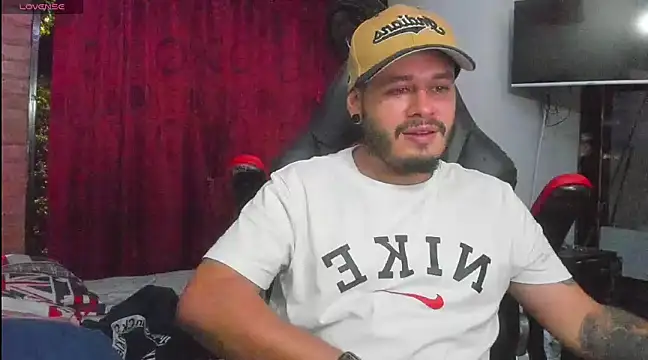 ragnar lothbrok777 online show from March 21, 5:54 am