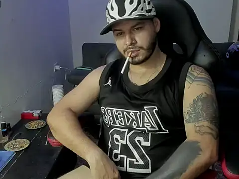 ragnar lothbrok777 online show from February 10, 11:31 pm